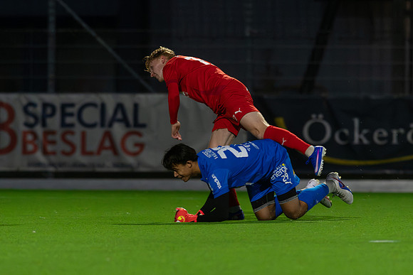 Match i Divistion 2 Västra Götaland Mellan Torslanda IK och IK Kongahälla