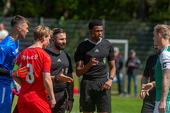 Match i Div 2 Norra Götaland Mellan Torslanda IK och IK Zenith