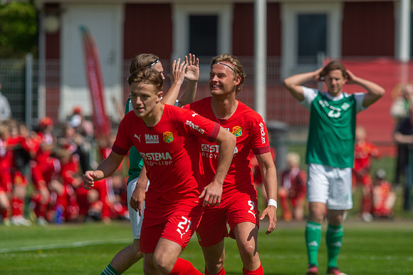 Match i Div 2 Norra Götaland Mellan Torslanda IK och IK Zenith
