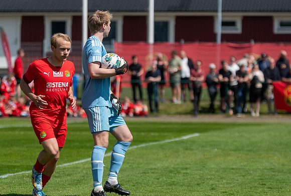 Match i Div 2 Norra Götaland Mellan Torslanda IK och IK Zenith