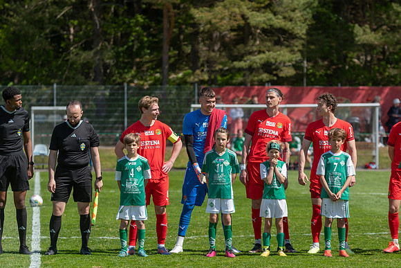 Match i Div 2 Norra Götaland Mellan Torslanda IK och IK Zenith
