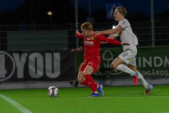 Match i Divistion 2 Västra Götaland Mellan Torslanda IK och IK Kongahälla