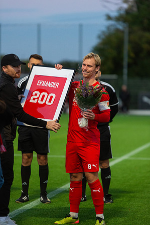 Match i Divistion 2 Västra Götaland Mellan Torslanda IK och IK Kongahälla