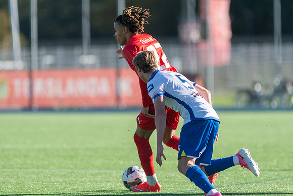 Match i Divistion 2 Västra Götaland Mellan Torslanda IK och Onsala BK