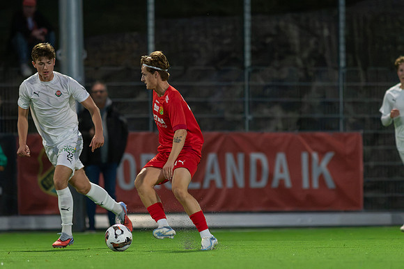 Match i Divistion 2 Västra Götaland Mellan Torslanda IK och IK Kongahälla