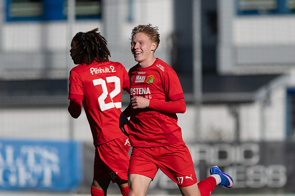 Match i Divistion 2 Västra Götaland Mellan Torslanda IK och Onsala BK
