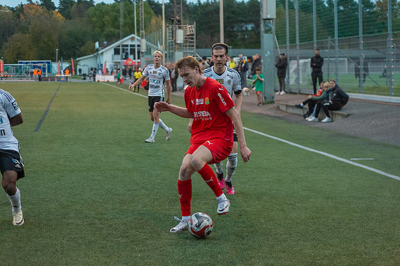 Match i Ettan Södra Mellan Torslanda IK och Oskarshamns AIK