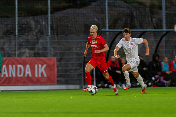 Match i Divistion 2 Västra Götaland Mellan Torslanda IK och IK Kongahälla