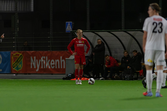 Match i Divistion 2 Västra Götaland Mellan Torslanda IK och IK Kongahälla