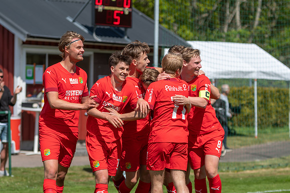 Match i Div 2 Norra Götaland Mellan Torslanda IK och IK Zenith