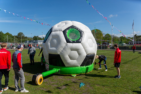 Match i Div 2 Norra Götaland Mellan Torslanda IK och IK Zenith