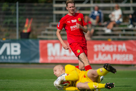 Match i Ettan Södra Mellan Torslanda IK och Jönköpings Södra IF