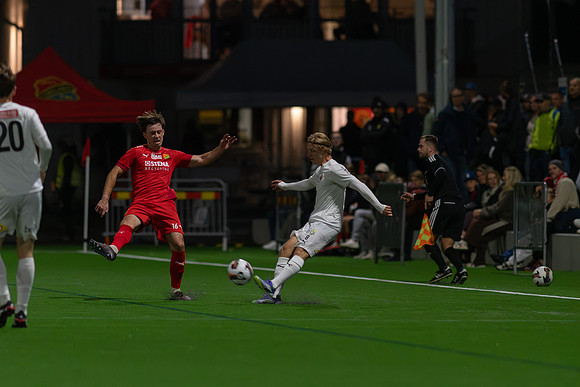 Match i Divistion 2 Västra Götaland Mellan Torslanda IK och IK Kongahälla