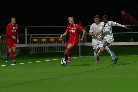 Match i Divistion 2 Västra Götaland Mellan Torslanda IK och IK Kongahälla