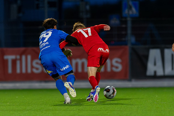 Match i Divistion 2 Västra Götaland Mellan Torslanda IK och IK Kongahälla