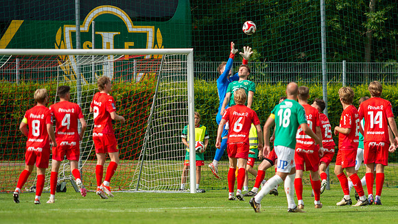 Match i Ettan Södra Mellan Torslanda IK och Jönköpings Södra IF