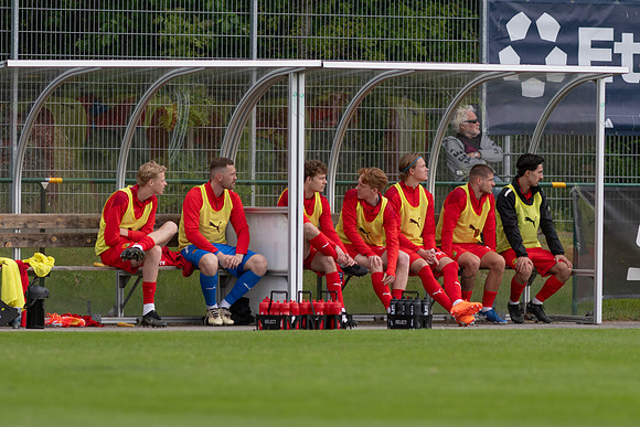 Match i Ettan Södra Mellan Torslanda IK och Ariana FC