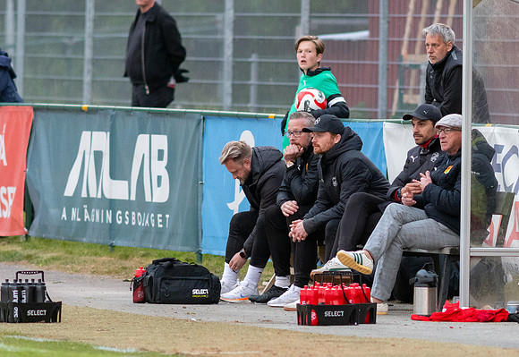 Match i Ettan Södra Mellan Torslanda IK och FC Trollhättan