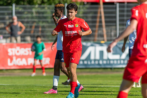 Match i Ettan Södra Mellan Torslanda IK och FC Rosengård