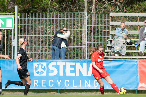 Match i Div 3 Damer Mellan Torslanda IK och Landvetter IF 2003