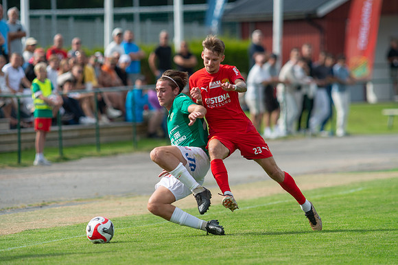 Match i Ettan Södra Mellan Torslanda IK och Jönköpings Södra IF