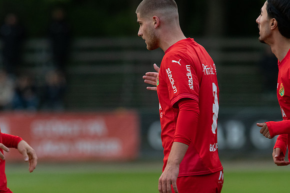 Match i Ettan Södra Mellan Torslanda IK och FC Trollhättan