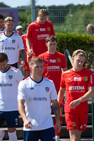 Match i Ettan Södra Mellan Torslanda IK och FC Rosengård 1917