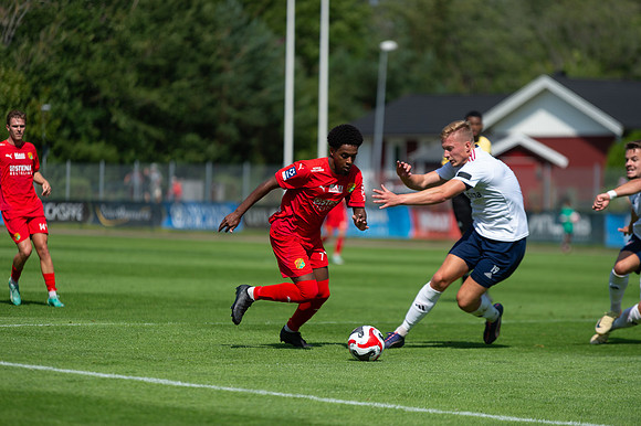 Match i Ettan Södra Mellan Torslanda IK och FC Rosengård 1917