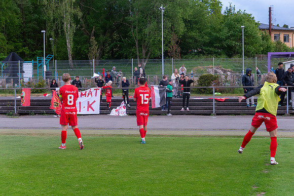 Match i Ettan Södra Mellan Torslanda IK och FC Trollhättan