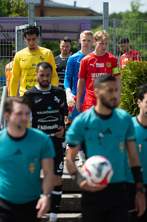 Match i Ettan Södra Mellan Torslanda IK och Ariana FC