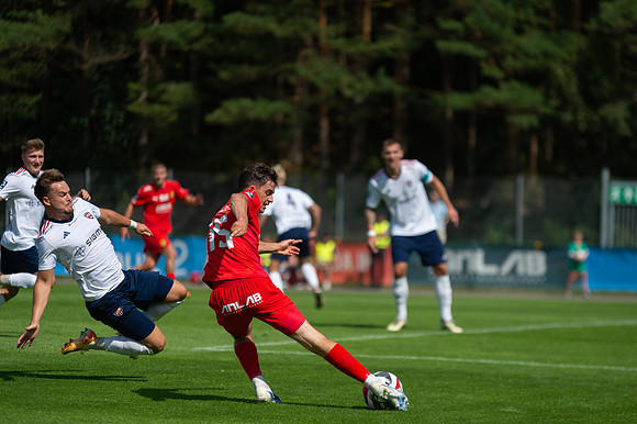Match i Ettan Södra Mellan Torslanda IK och FC Rosengård 1917
