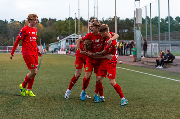 Match i Ettan Södra Mellan Torslanda IK och Oskarshamns AIK