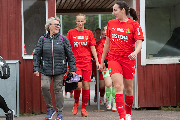 Match i Div 3 Damer Mellan Torslanda IK och Utbynäs SK