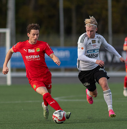 Match i Ettan Södra Mellan Torslanda IK och Oskarshamns AIK