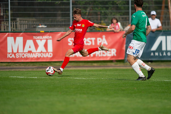 Match i Ettan Södra Mellan Torslanda IK och Jönköpings Södra IF