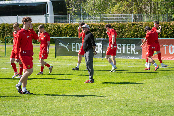 Match i Ettan Södra Mellan Torslanda IK och Arianda FC