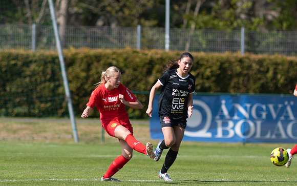 Match i Div 3 Damer Mellan Torslanda IK och Landvetter IF 2003