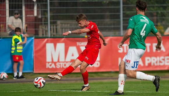 Match i Ettan Södra Mellan Torslanda IK och Jönköpings Södra IF