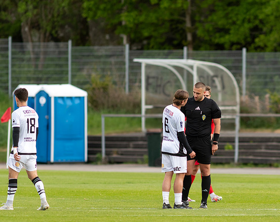 Match i Ettan Södra Mellan Torslanda IK och FC Trollhättan