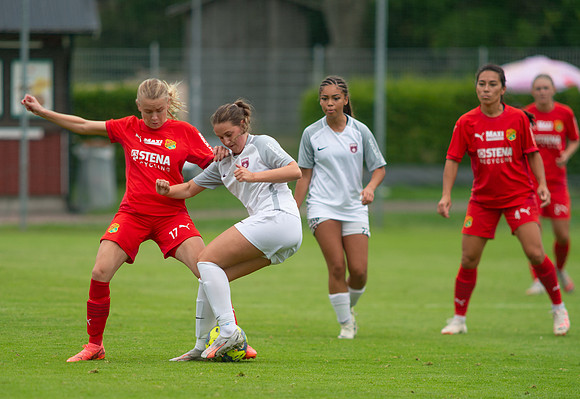 Match i Div 3 Damer Mellan Torslanda IK och Qviding FIF