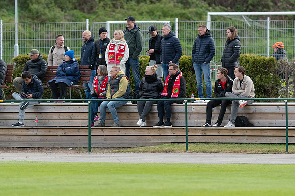 Match i Ettan Södra Mellan Torslanda IK och FC Trollhättan