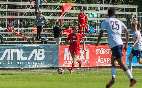Match i Ettan Södra Mellan Torslanda IK och FC Rosengård