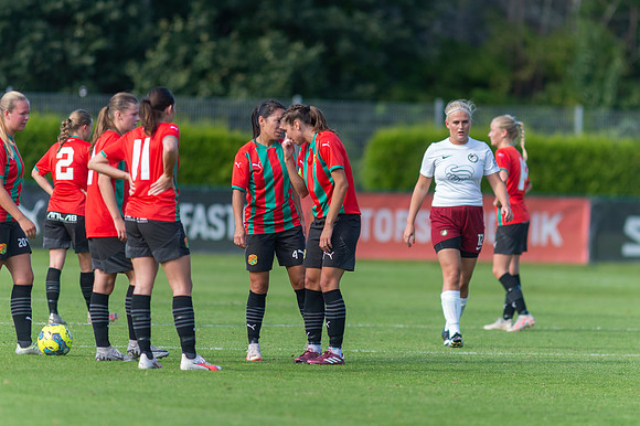 Match i Div 3 Damer Mellan Torslanda IK och Öckerö IF