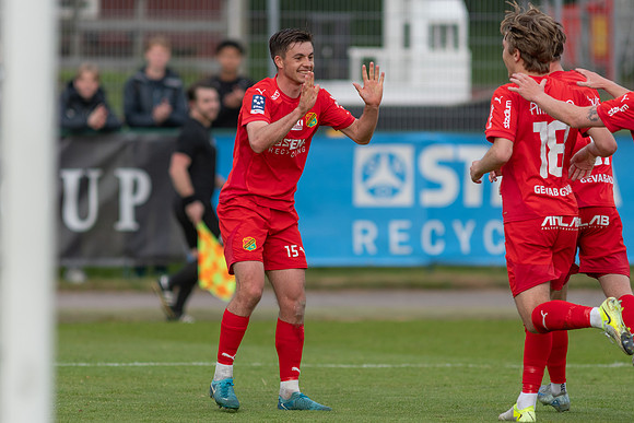 Match i Ettan Södra Mellan Torslanda IK och FC Trollhättan