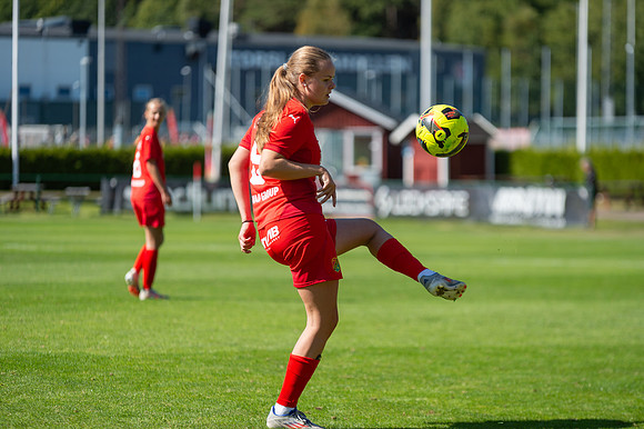 Match i Div 3 Damer Mellan Torslanda IK och Utbynäs SK