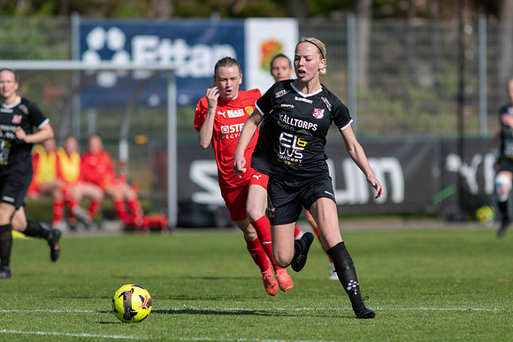 Match i Div 3 Damer Mellan Torslanda IK och Landvetter IF 2003
