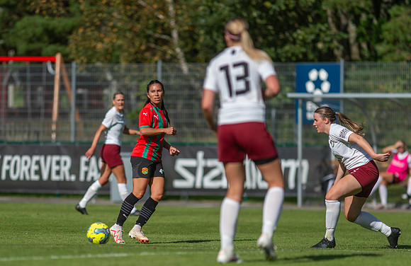 Match i Div 3 Damer Mellan Torslanda IK och Öckerö IF