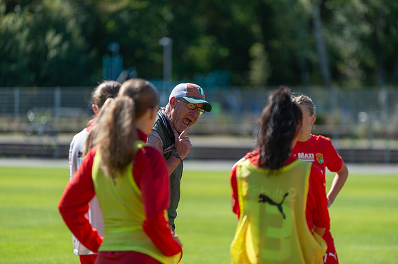 Match i Div 3 Damer Mellan Torslanda IK och Utbynäs SK