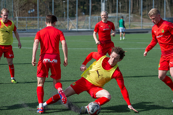 Match i Ettan Södra Mellan Torslanda IK och Jönköpings Södra IF