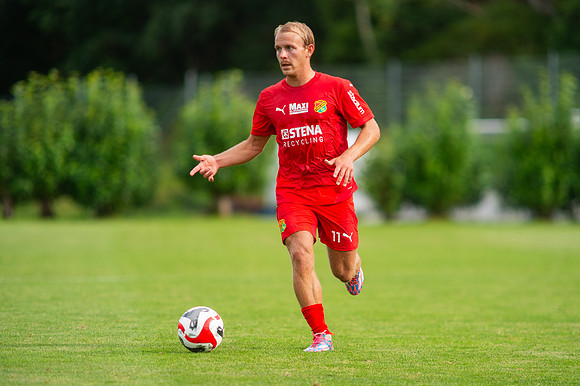 Match i Ettan Södra Mellan Torslanda IK och Jönköpings Södra IF